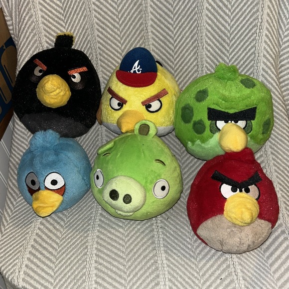 Angey Birds Plush Lot Of 6 Red, Blue, Plack, Pig 6" Set - Picture 1 of 4